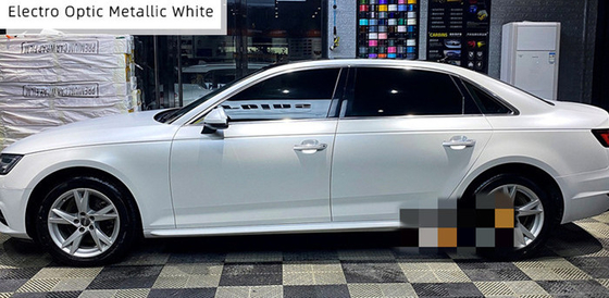 Libération d'air de film d'enveloppe de voiture d'Audi Electro Optic Metallic White glissable