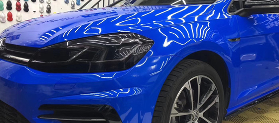 Les remorques le vinyle bleu brillant d'enveloppe de voiture de crème glacée cache l'éraflure 140gsm