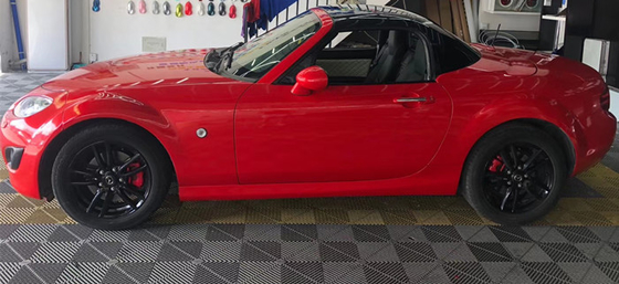 Résistant à la température glissable de voiture de Ferrari d'enveloppe de libération à haute brillance rouge d'air
