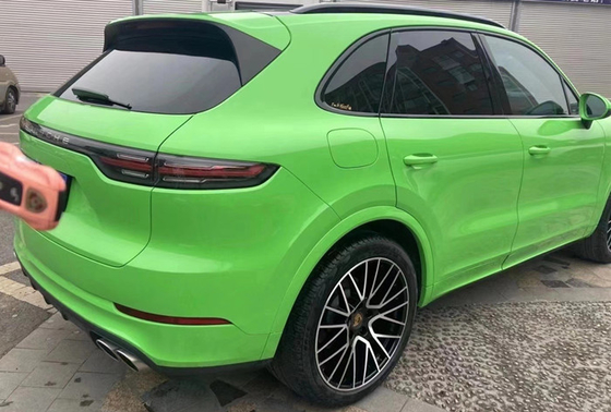L'enveloppe libre calandrée polymère de vinyle de bulle d'air annotent ultra l'enveloppe verte de voiture
