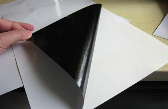 Monomérique démontable de petit pain imprimable imperméable brillant adhésif noir de vinyle