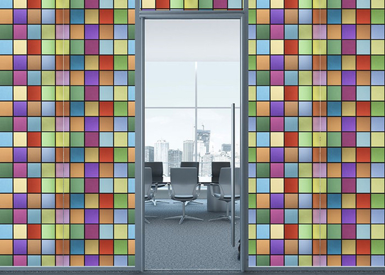 Le film de verre de fenêtre décoratif de Sunproof a coloré le modèle de places